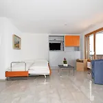 Sophia 1. Stock West Appartement