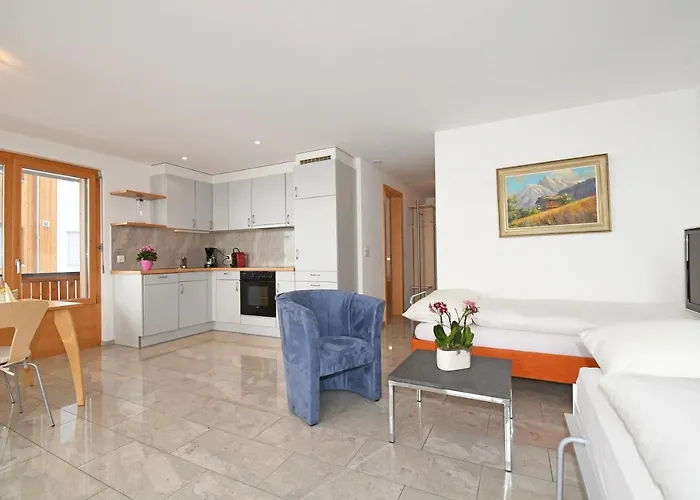 Sophia 1. Stock West