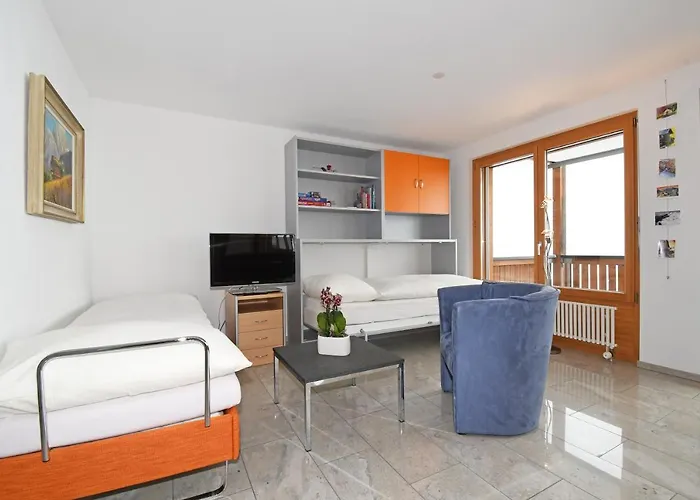 Sophia 1. Stock West